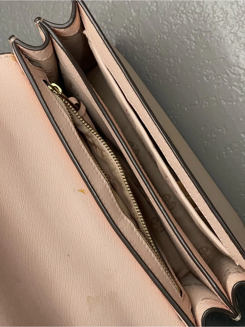 Tory Burch Blush Pink Leather Chain-Strap Crossbody Bag with Gold Hardware